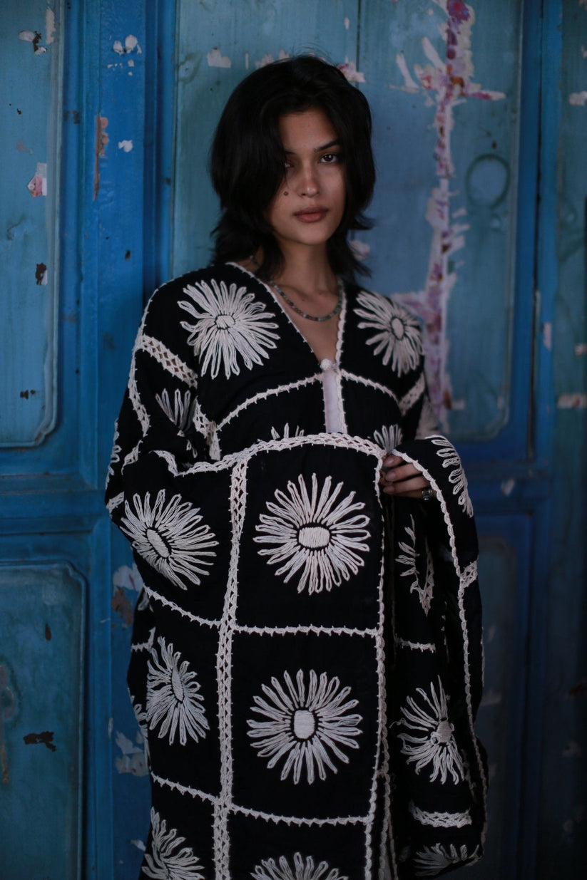 Kimono Sunflowers negro