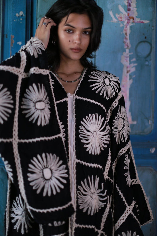 Kimono Sunflowers negro